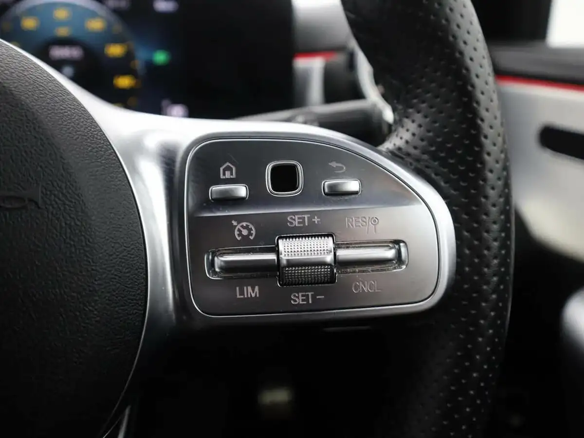 2022-mercedes-benz-a-class-13-a180-amg-line-executive-edition-saloon-4d-7g-dct-big-31