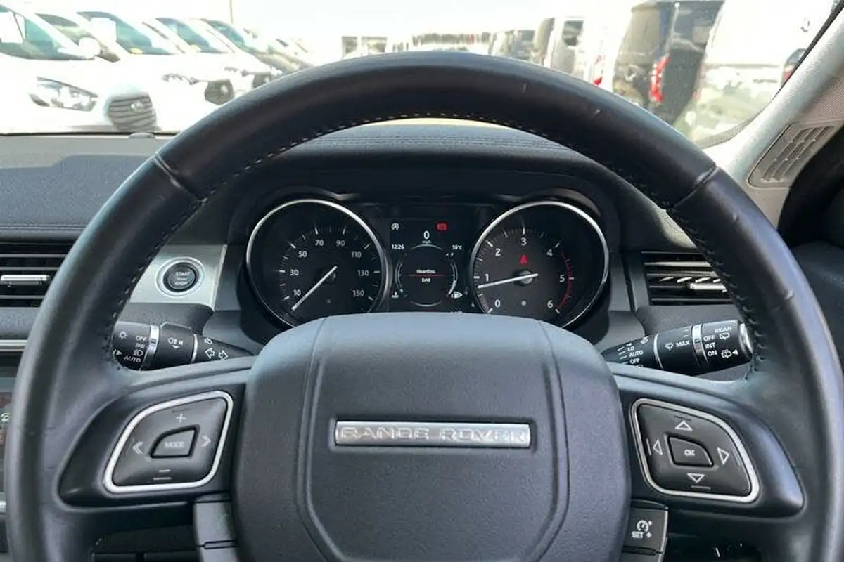 2019-land-rover-range-rover-evoque-20ed4-se-big-11