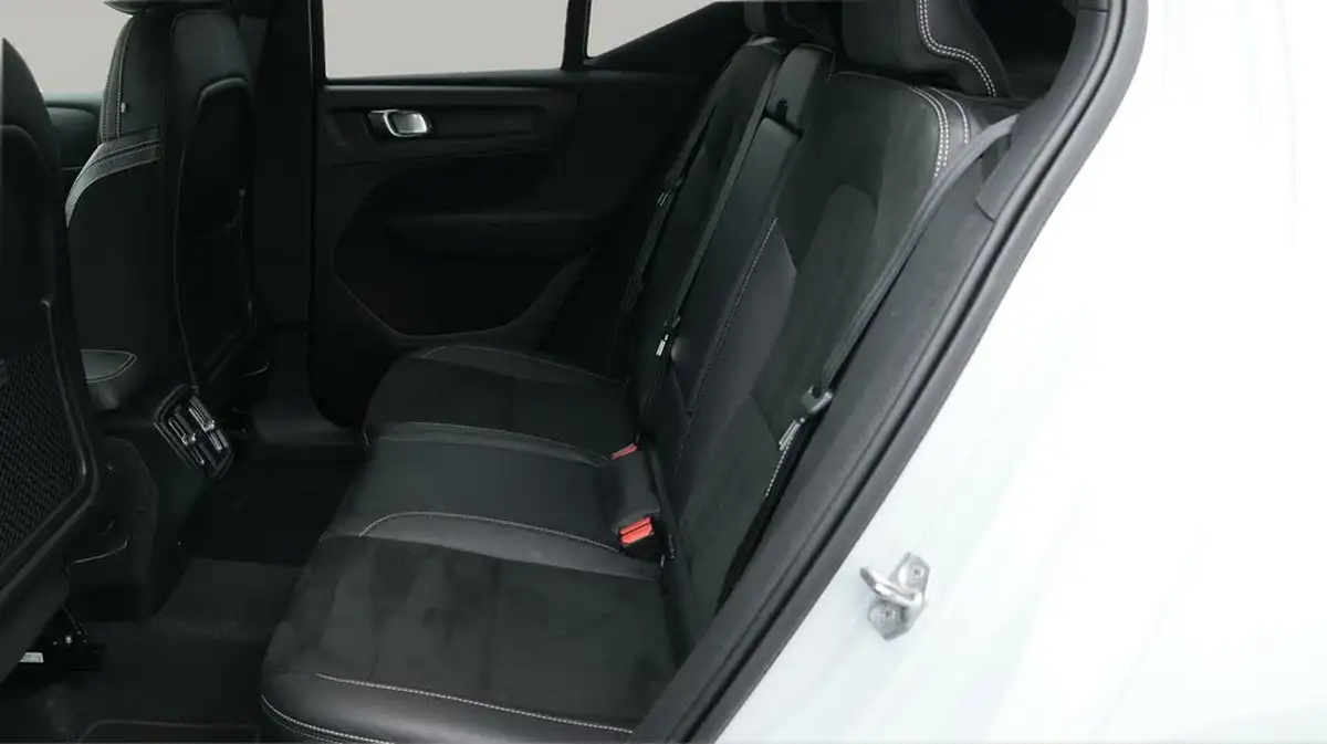 2021-volvo-xc40-15-t3-r-design-161bhp-auto-big-16