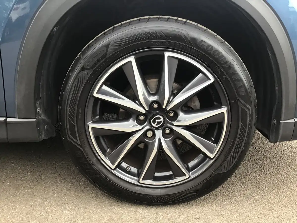 2017-mazda-cx-5-20-sport-nav-big-17