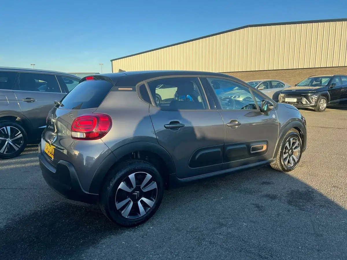 2023-citroen-c3-12-puretech-c-series-edition-83ps-ss-big-2