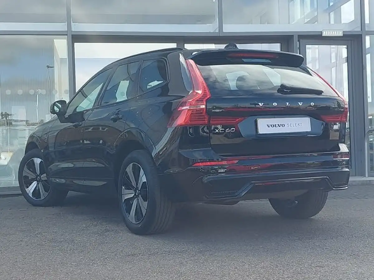 2024-volvo-xc60-20-b5-plus-big-1