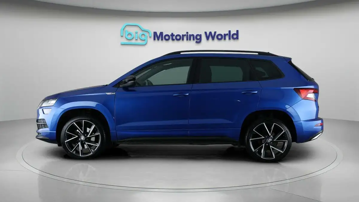 2021-skoda-karoq-15-tsi-sportline-dsg-big-4