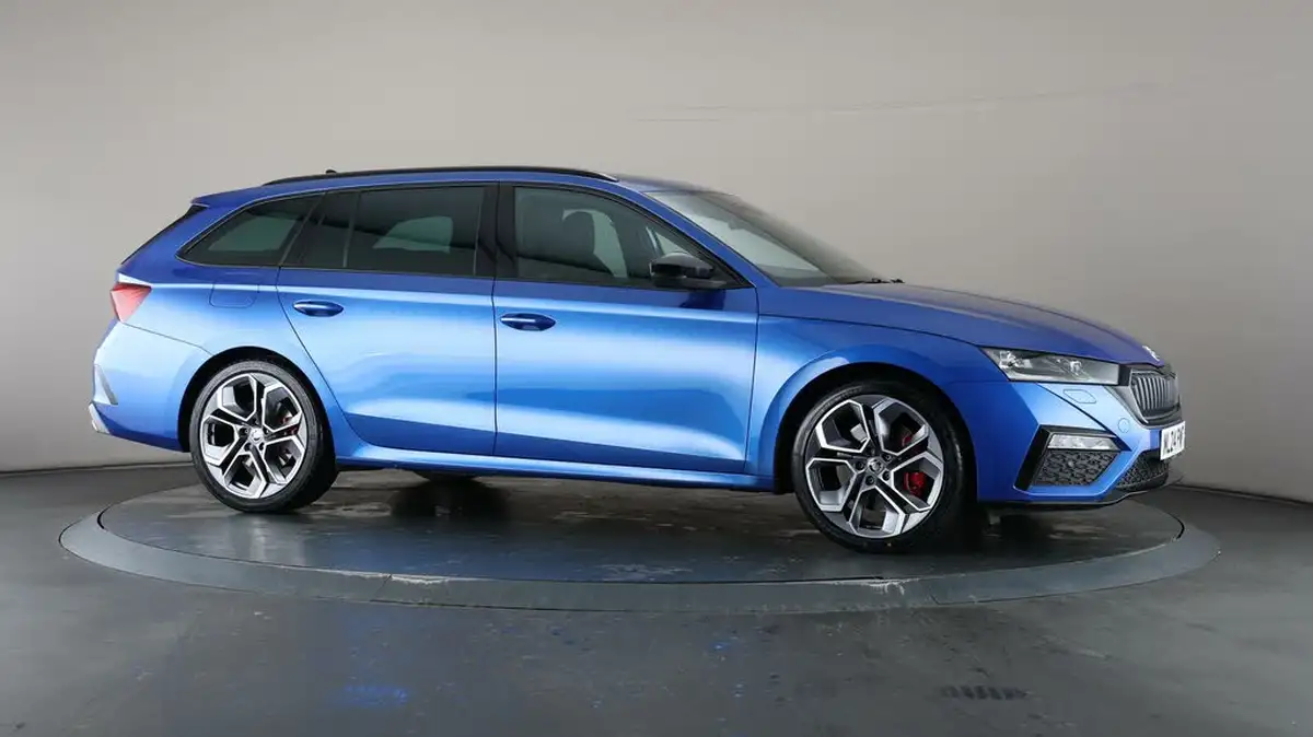 2024-skoda-octavia-20-tsi-vrs-245ps-estate-dsg-big-53