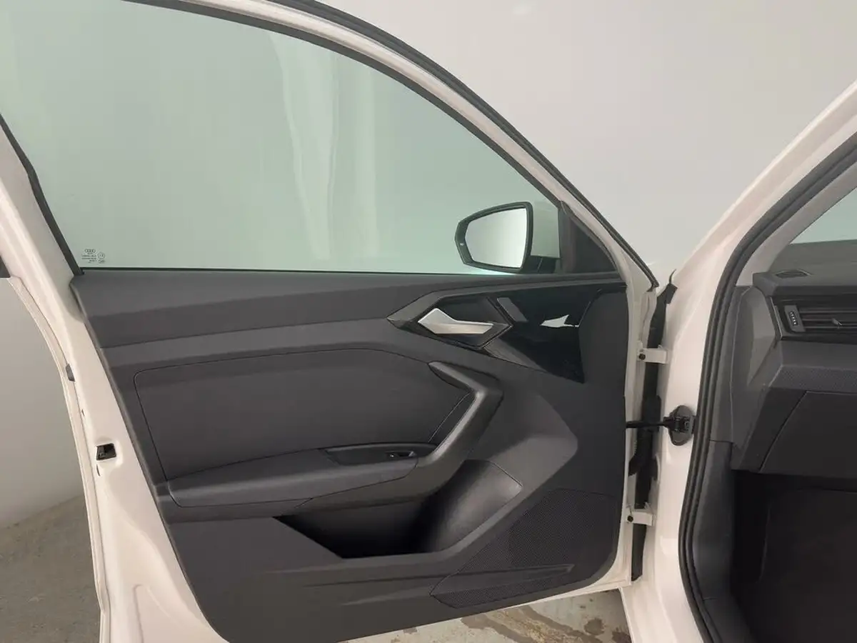 2021-audi-a1-10-25-tfsi-technik-big-8