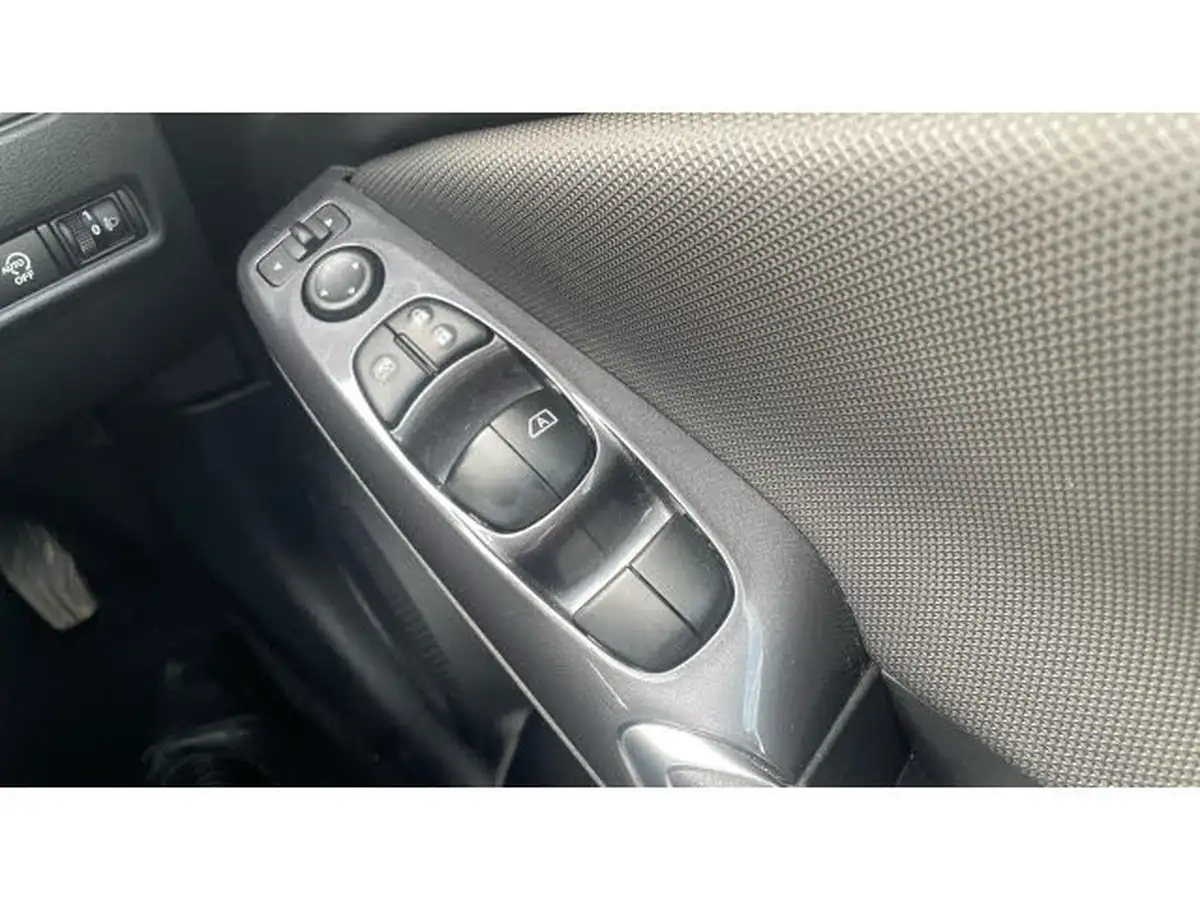 2023-nissan-juke-10-dig-t-acenta-dct-big-42