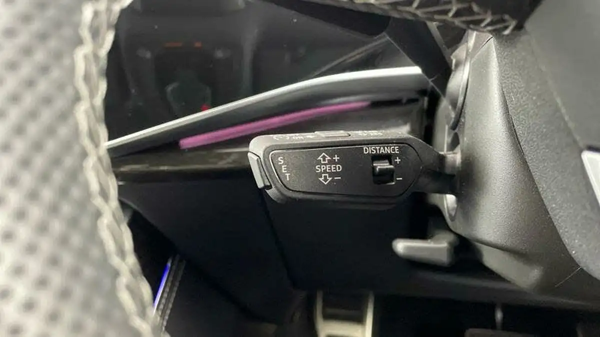 2023-audi-sq8-40-tfsi-black-edition-big-12