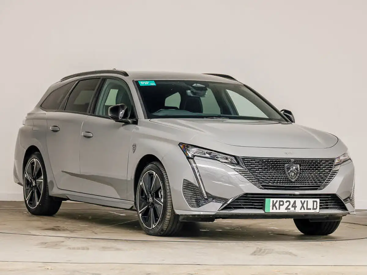 2024-peugeot-308-sw-e-gt-big-0