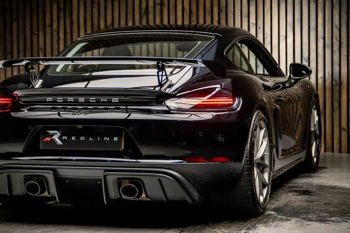 2023-porsche-cayman-718-40-cayman-gt4-big-20