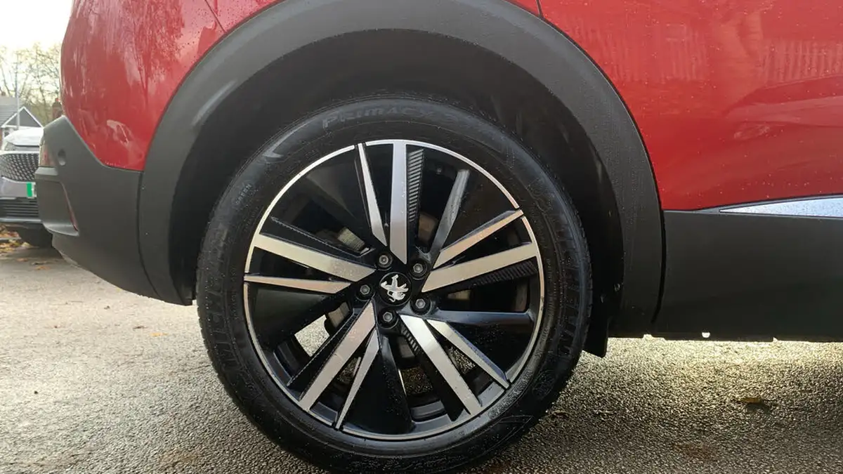 2022-peugeot-3008-suv-15-bluehdi-gt-premium-big-15