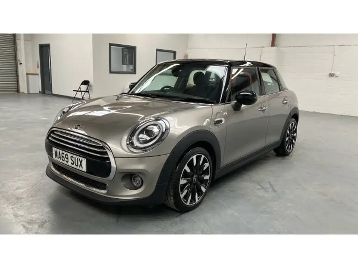 2019-mini-cooper-15-cooper-exclusive-134bhp-hatchback-5d-auto-big-52