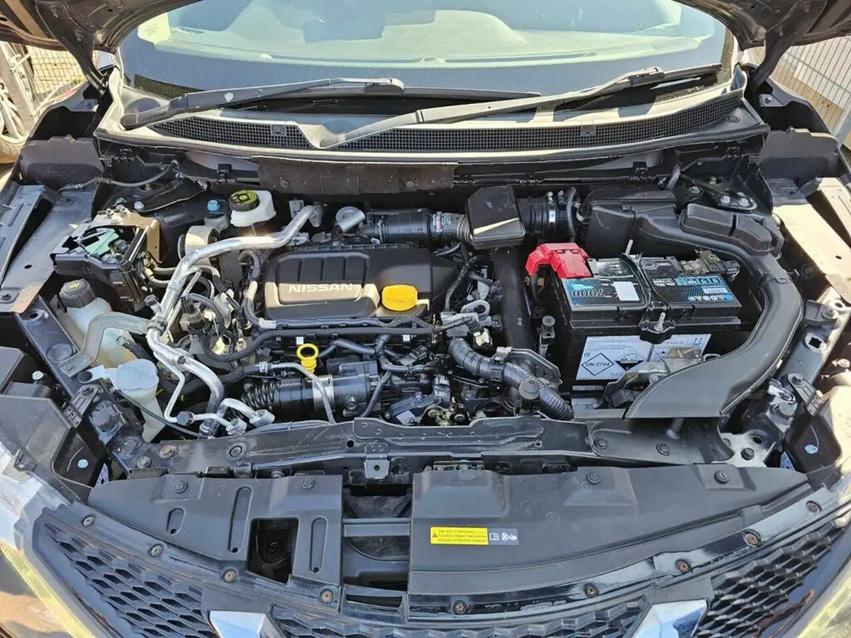 2014-nissan-qashqai-16dci-tekna-xtronic-cvt-big-37