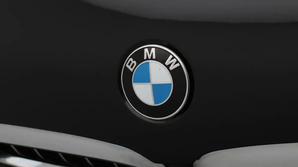 2020-bmw-5-series-20td-520d-se-190ps-saloon-4d-big-20