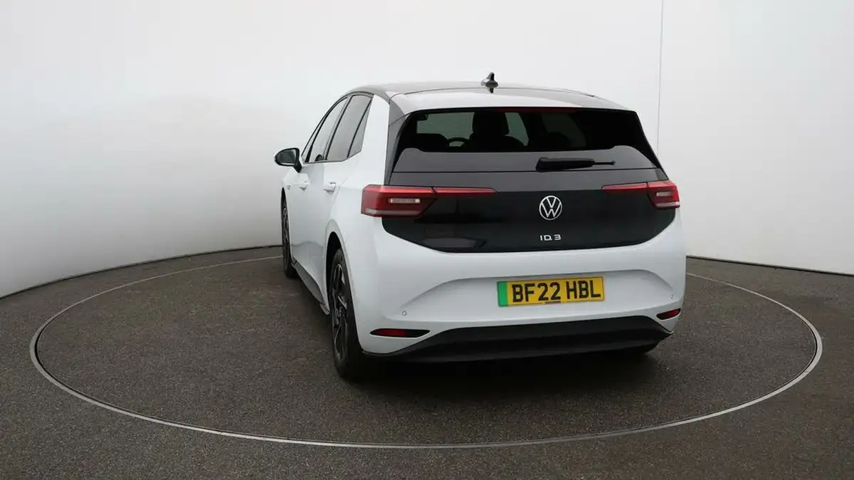 2022-volkswagen-id3-e-family-204ps-performance-big-50