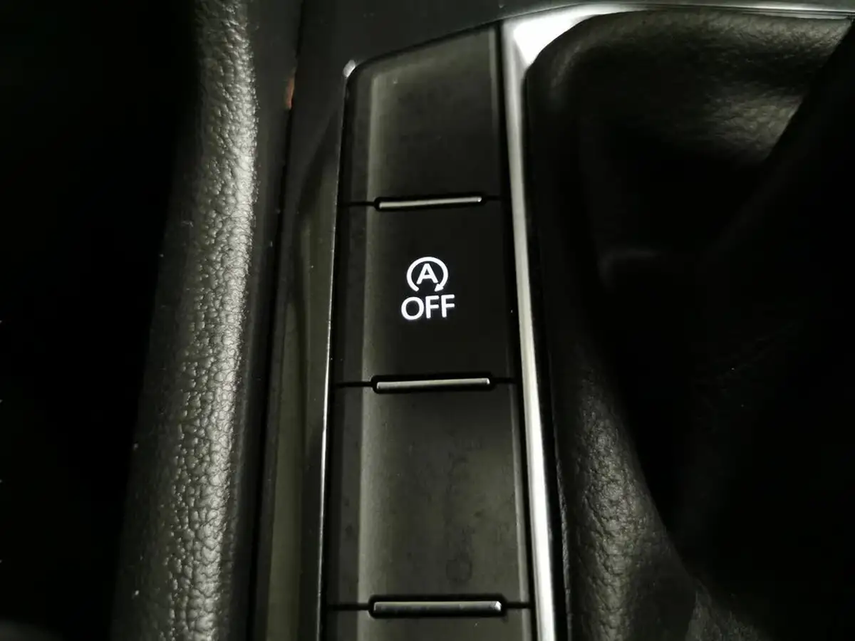 2022-volkswagen-tiguan-15-tsi-life-150ps-dsg-big-19