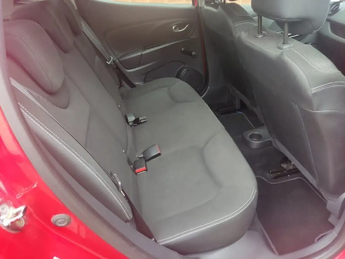 2013-renault-clio-12-dynamique-big-27