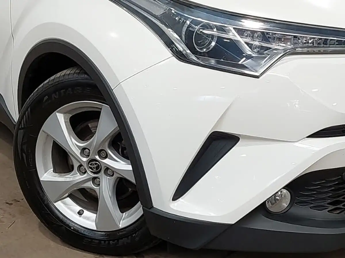 2019-toyota-c-hr-18-vvt-i-icon-big-8