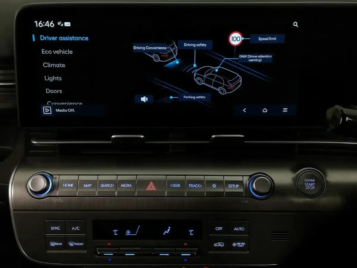 2023-hyundai-kona-16-gdi-advance-big-14