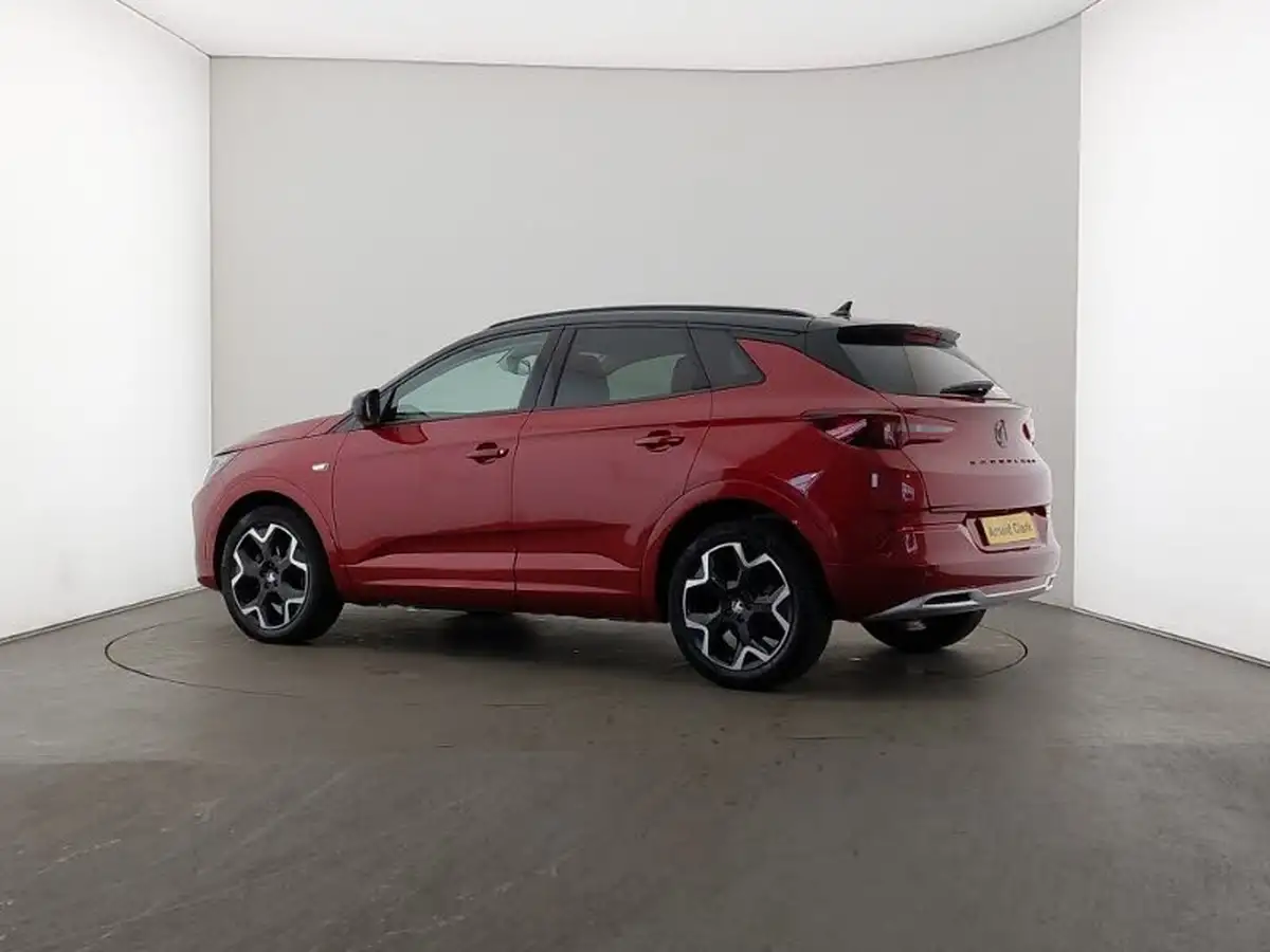 2024-vauxhall-grandland-12-ultimate-130ps-big-1