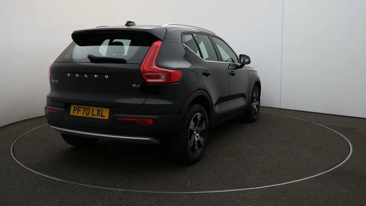 2021-volvo-xc40-20-b4-inscription-197bhp-geartronic-big-49