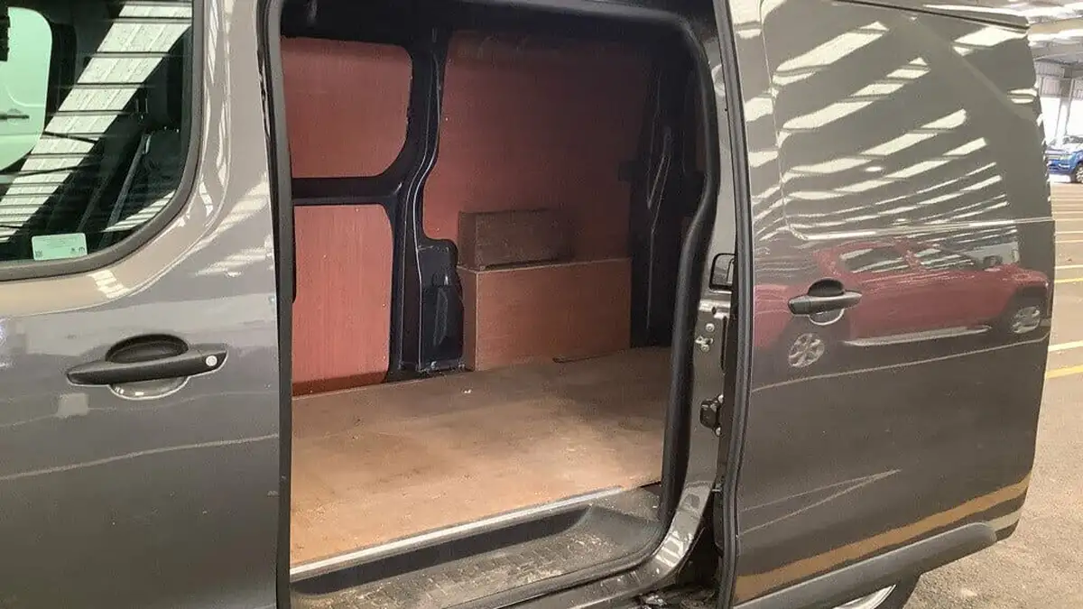 2022-fiat-scudo-20jtd-tecnico-lwb-panel-big-5