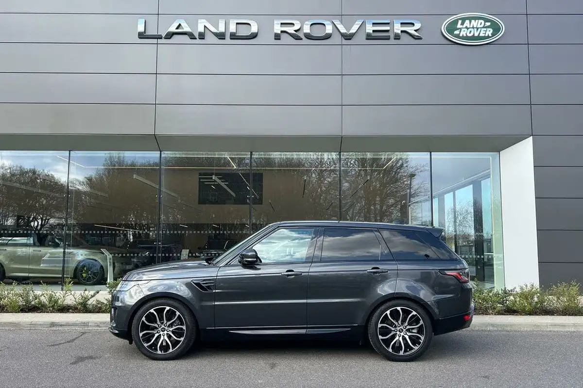 2021-land-rover-range-rover-sport-20-p400e-hse-silver-big-6