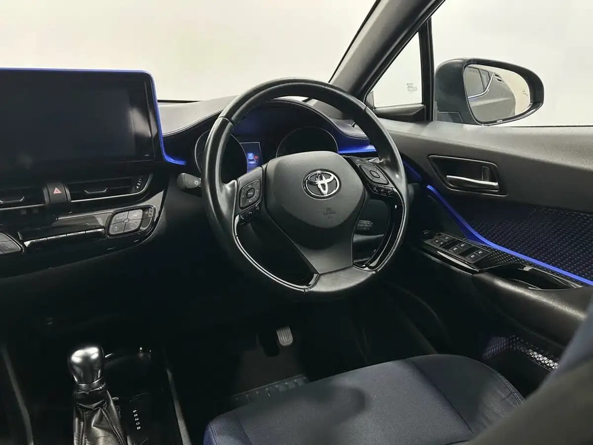 2017-toyota-c-hr-18-vvt-i-dynamic-big-9