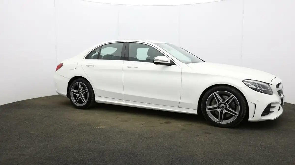2019-mercedes-benz-c-class-20d-c300d-amg-line-245ps-ss-saloon-4d-big-41