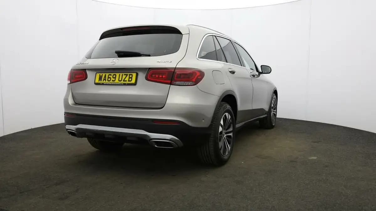 2019-mercedes-benz-glc-class-20d-glc220d-sport-big-51