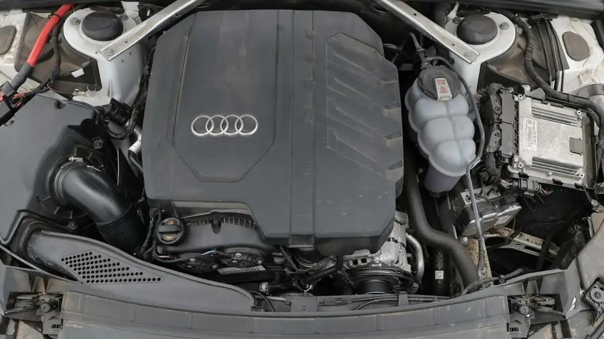 2022-audi-a4-avant-20-35-tfsi-black-edition-s-tronic-big-19