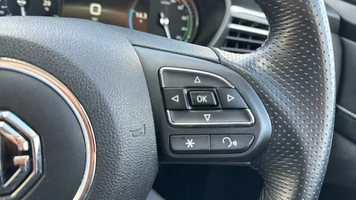 2022-mg-mg5-e-exclusive-ev-long-range-big-10