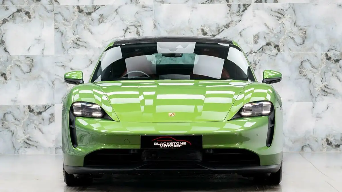 2021-porsche-taycan-e-4s-530ps-big-2
