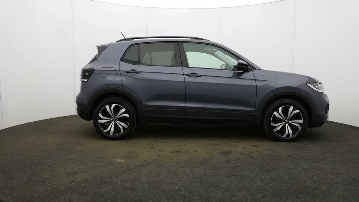 2023-volkswagen-t-cross-10-tsi-black-edition-110ps-big-43
