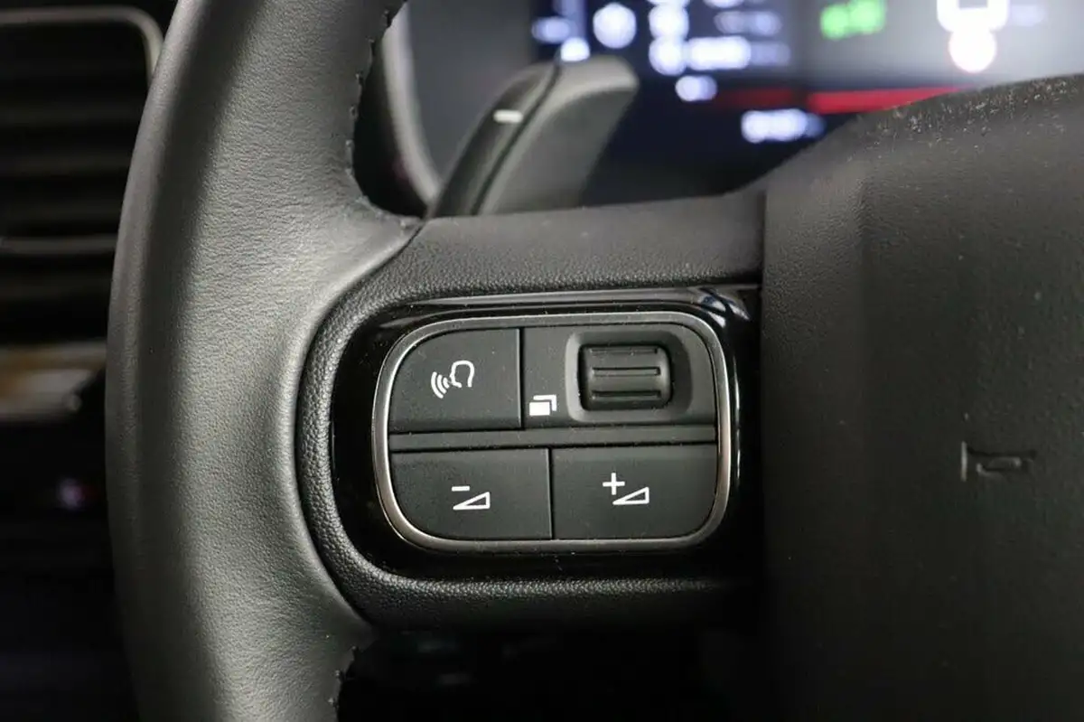 2022-citroen-c5-aircross-15bluehdi-shine-plus-eat8-big-23