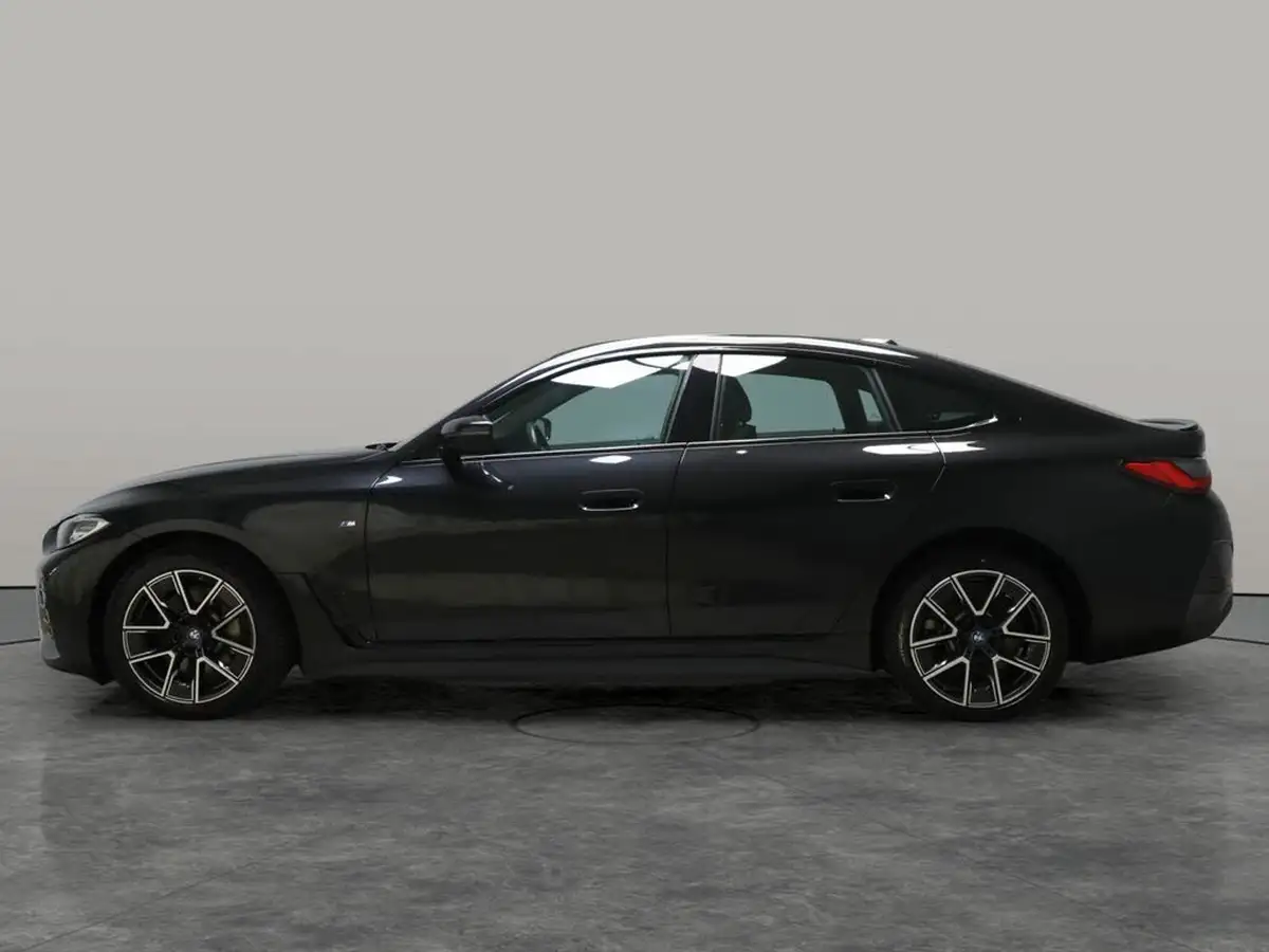 2022-bmw-i4-e-edrive40-m-sport-big-10