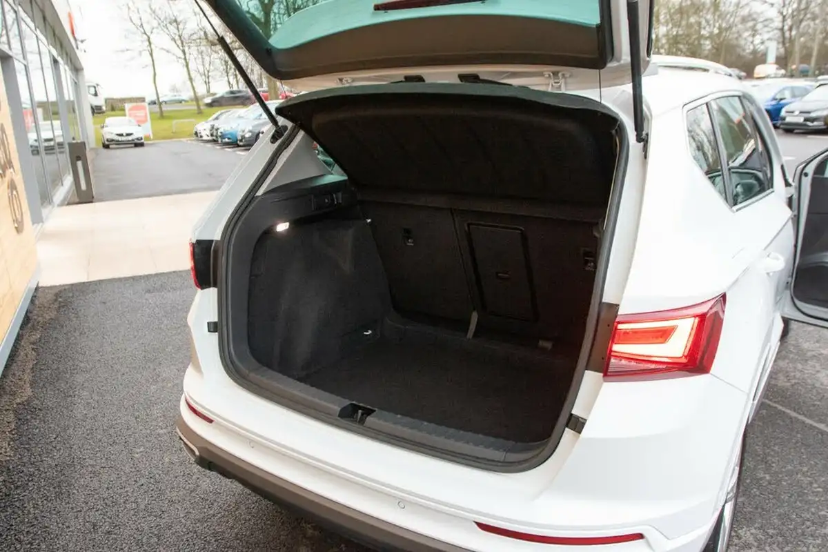 2021-seat-ateca-15-tsi-evo-fr-big-35