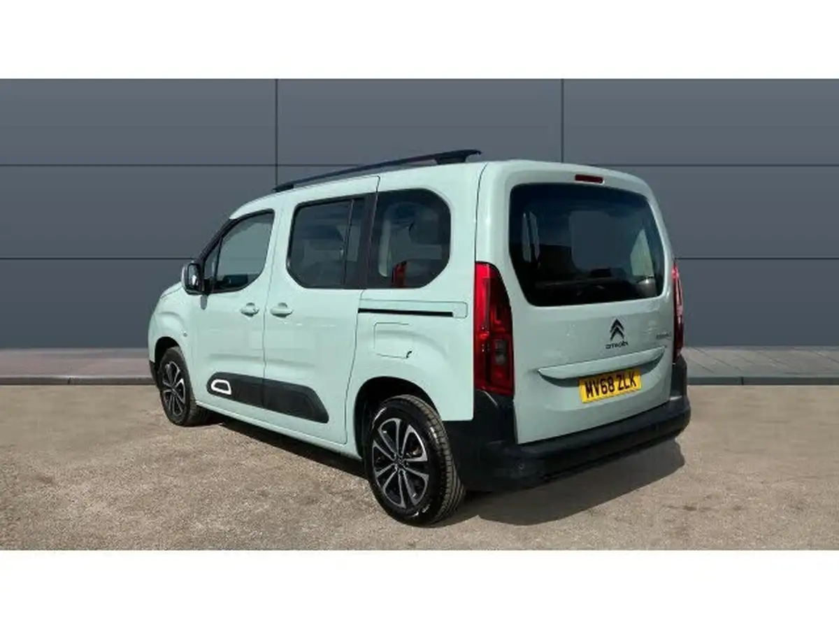2019-citroen-berlingo-15bluehdi-flair-m-size-130ps-eat8-big-1