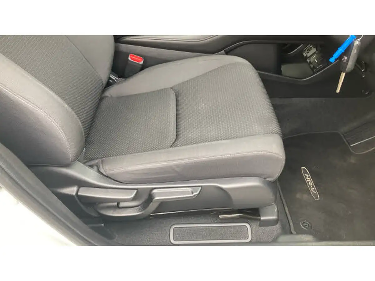 2019-honda-hr-v-15-i-vtec-se-big-16