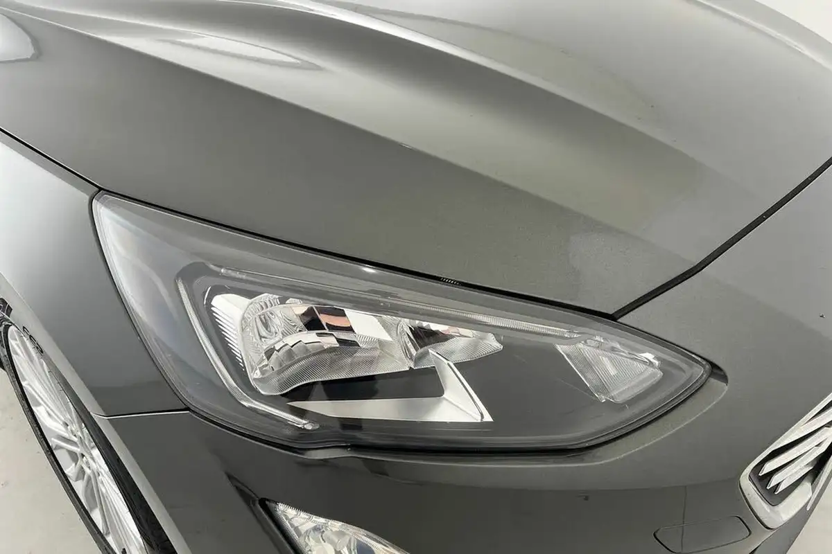 2019-ford-focus-10t-titanium-x-hatchback-big-17