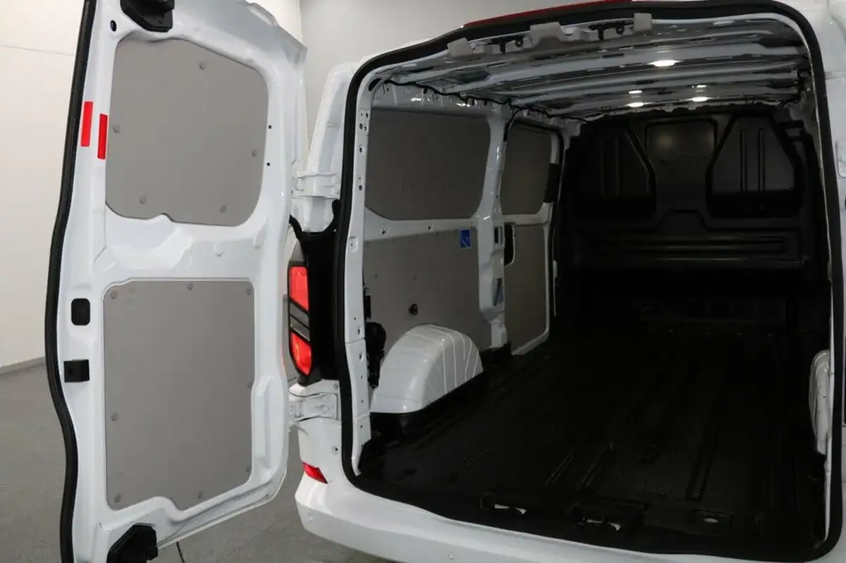 2024-ford-transit-custom-20tdci-300-l2h1-limited-150pseu6e-panel-van-1996cc-big-13