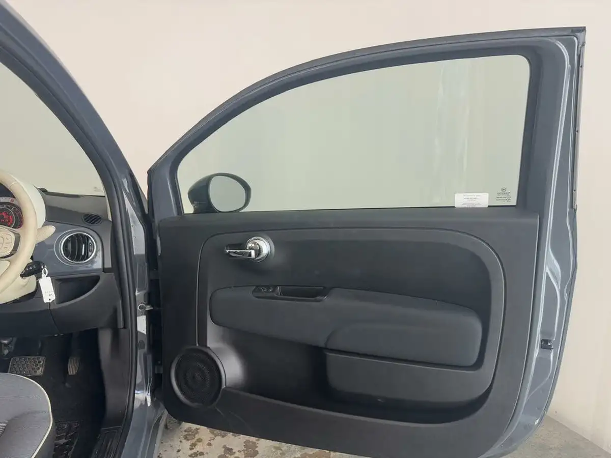 2020-fiat-500-12-lounge-dualogic-big-14