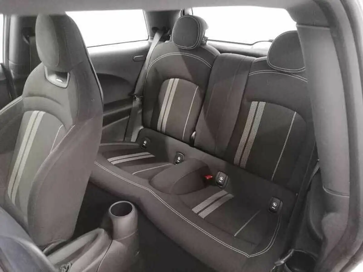 2020-mini-cooper-15-cooper-sport-hatchback-3d-big-19