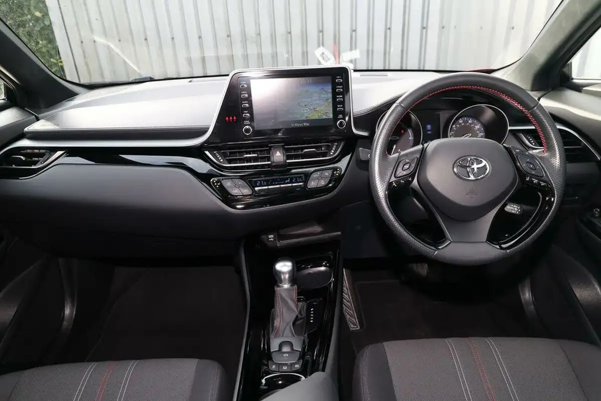 2021-toyota-c-hr-18-vvt-i-gr-sport-big-4