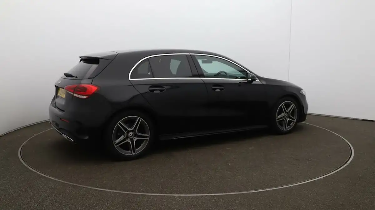 2021-mercedes-benz-a-class-13-a180-amg-line-executive-hatchback-5d-7g-dct-big-44