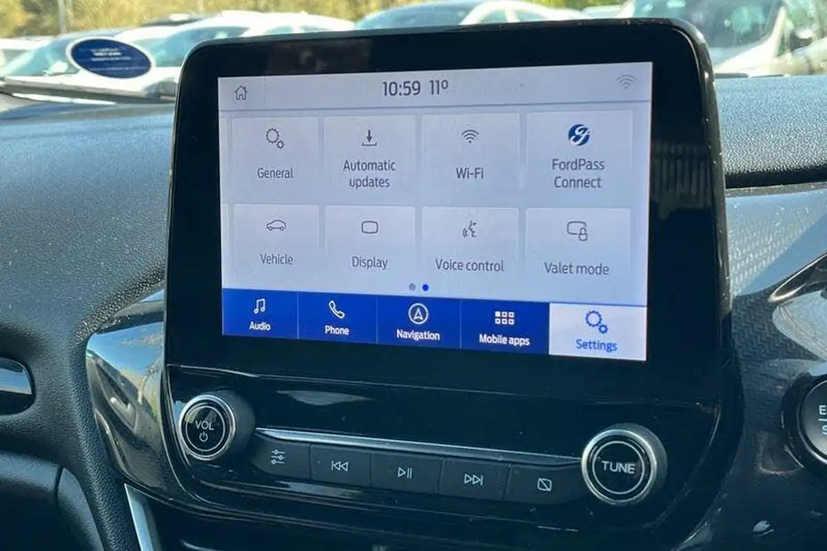 2020-ford-fiesta-big-27