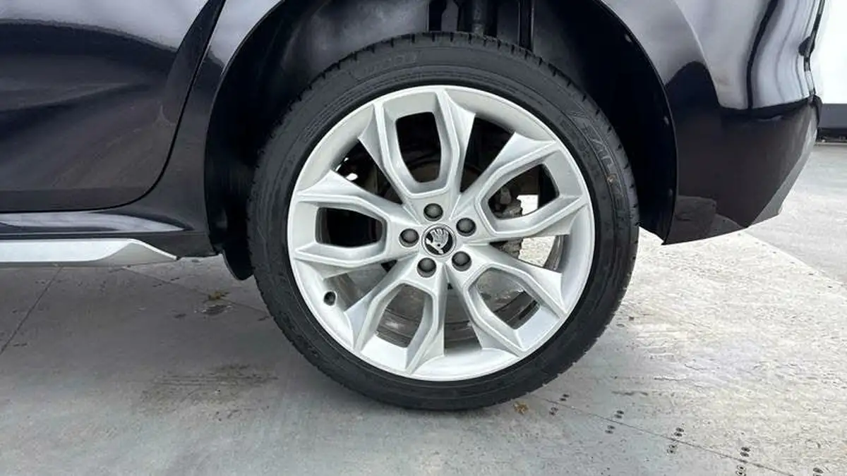 2021-skoda-kamiq-10-tsi-se-l-109ps-big-29