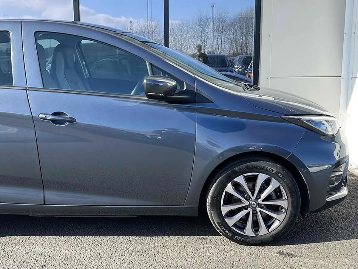 2022-renault-zoe-e-gt-line-big-5