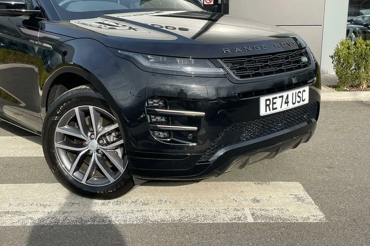 2024-land-rover-range-rover-evoque-15-p270e-dynamic-se-big-33
