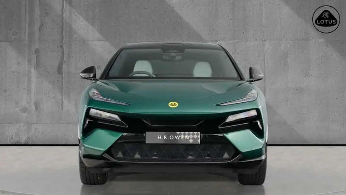 2023-lotus-eletre-e-r-big-6