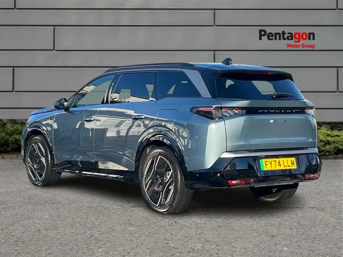 2024-peugeot-5008-suv-e-gt-big-1